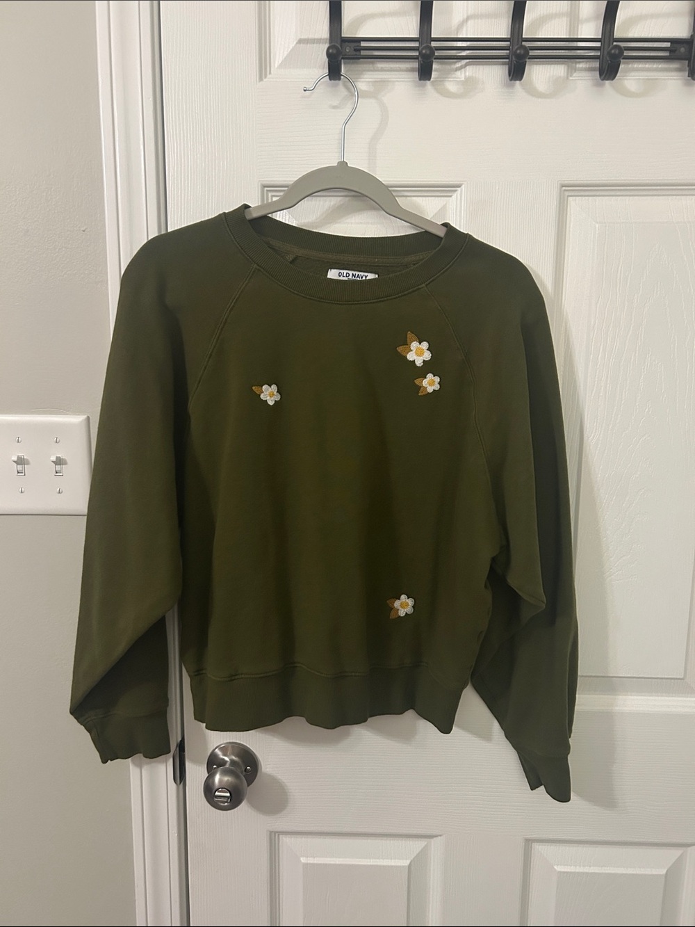 Old Navy Olive Crewneck Sweatshirt
